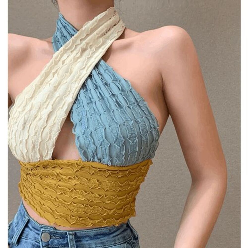 Cider‎ Criss Cross Backless Halter Top Crop Top Sexy Ruffled Stretch Size Medium